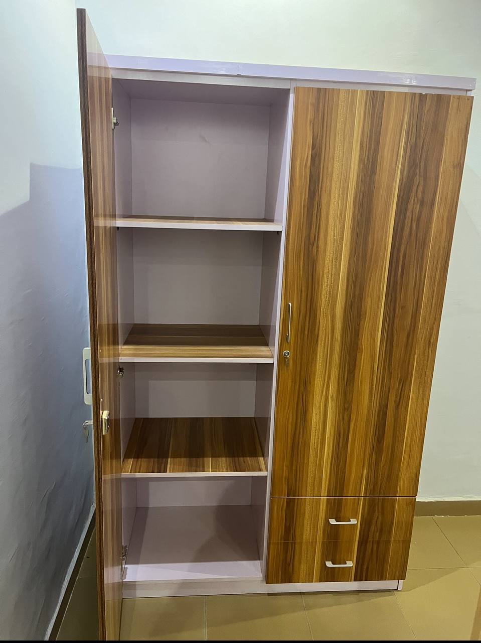 Armoire deux battants